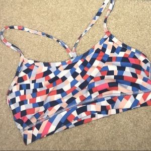 Lululemon sports bra